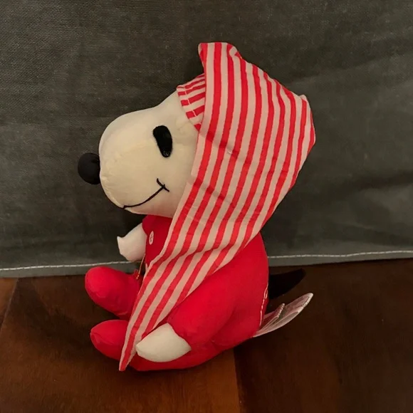 Charming Vintage Snoopy Plush in Red Pajamas - Picture 2 of 4